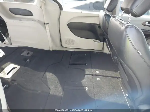 2C4RC1BG4HR583382 2017 CHRYSLER PACIFICA - Image 8