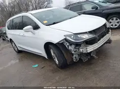 2C4RC1BG4HR583463 2017 CHRYSLER PACIFICA