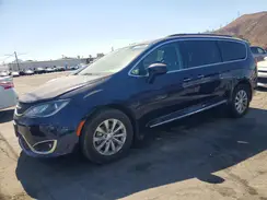 2C4RC1BG4HR583897 2017 CHRYSLER PACIFICA