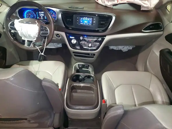 2C4RC1BG4HR613481 2017 CHRYSLER PACIFICA - Image 8