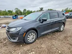 2C4RC1BG4HR627350 2017 CHRYSLER PACIFICA