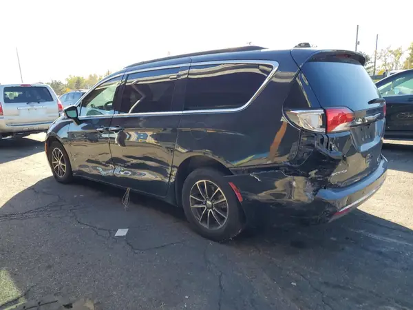 2C4RC1BG4HR633729 2017 CHRYSLER PACIFICA - Image 2