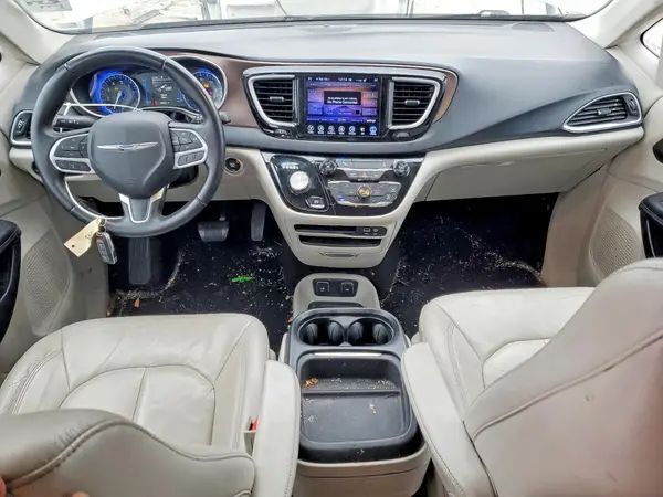 2C4RC1BG4HR634945 2017 CHRYSLER PACIFICA - Image 8
