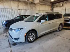 2C4RC1BG4HR635514 2017 CHRYSLER PACIFICA