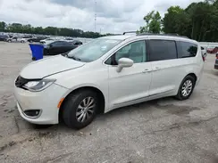 2C4RC1BG4HR635965 2017 CHRYSLER PACIFICA