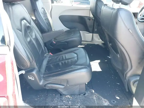 2C4RC1BG4HR667847 2017 CHRYSLER PACIFICA - Image 8