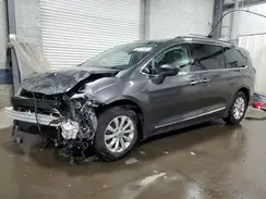 2C4RC1BG4HR702676 2017 CHRYSLER PACIFICA