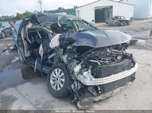 2C4RC1BG4HR705495 2017 CHRYSLER PACIFICA - Image 1