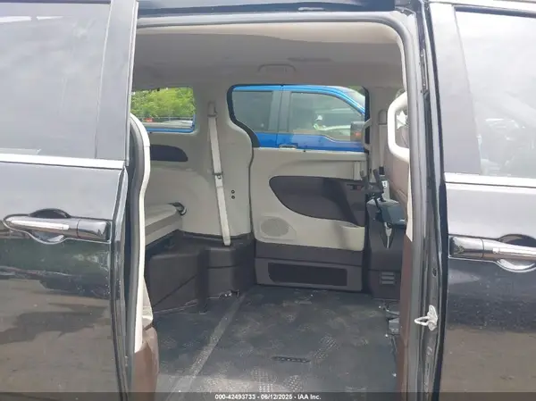 2C4RC1BG4HR713161 2017 CHRYSLER PACIFICA - Image 8