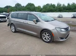 2C4RC1BG4HR730249 2017 CHRYSLER PACIFICA