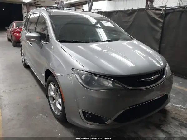 2C4RC1BG4HR734060 2017 CHRYSLER PACIFICA - Image 1