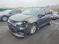 2C4RC1BG4HR745463 2017 CHRYSLER PACIFICA
