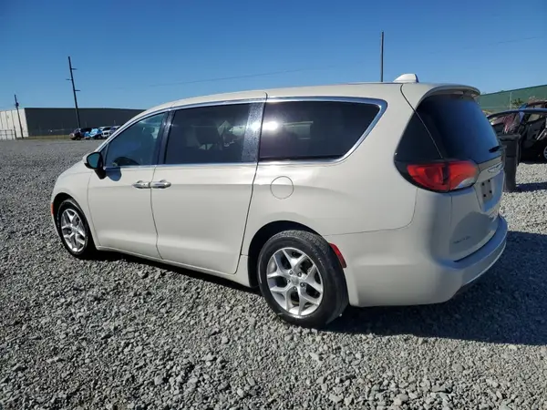 2C4RC1BG4HR753286 2017 CHRYSLER PACIFICA - Image 2