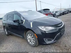 2C4RC1BG4HR763669 2017 CHRYSLER PACIFICA