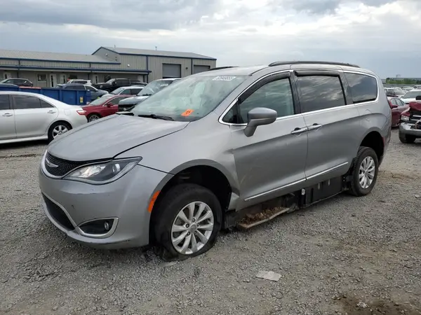 2C4RC1BG4HR768628 2017 CHRYSLER PACIFICA - Image 1