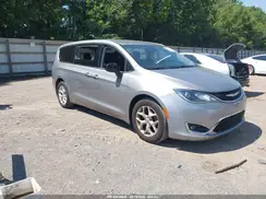 2C4RC1BG4HR777491 2017 CHRYSLER PACIFICA