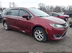 2C4RC1BG4HR781959 2017 CHRYSLER PACIFICA