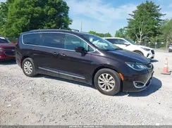 2C4RC1BG4HR782691 2017 CHRYSLER PACIFICA