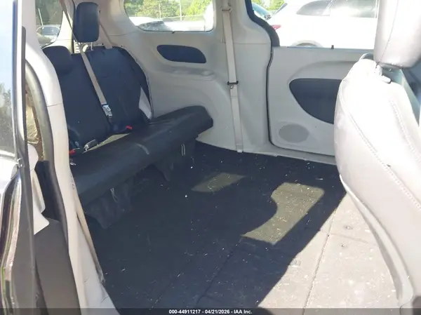 2C4RC1BG4HR782691 2017 CHRYSLER PACIFICA - Image 8