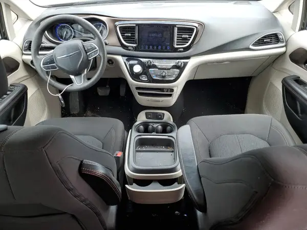 2C4RC1BG4HR788457 2017 CHRYSLER PACIFICA - Image 8