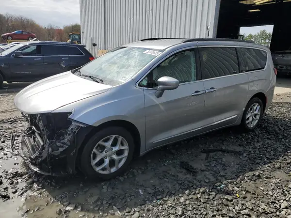 2C4RC1BG4HR788782 2017 CHRYSLER PACIFICA - Image 1