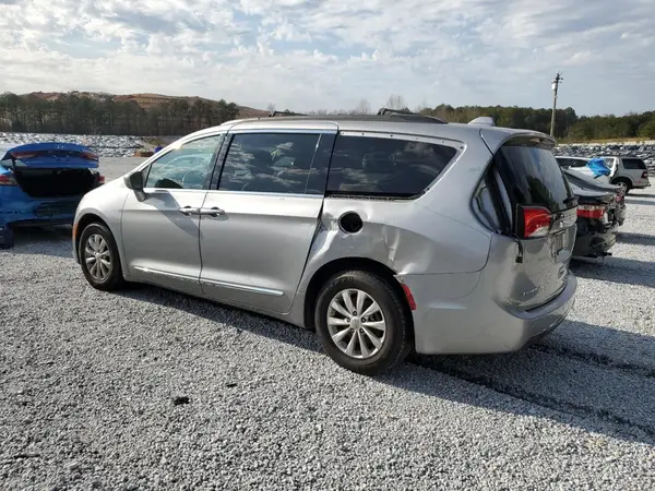 2C4RC1BG4HR795358 2017 CHRYSLER PACIFICA - Image 2