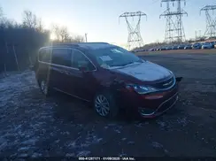 2C4RC1BG4HR797000 2017 CHRYSLER PACIFICA