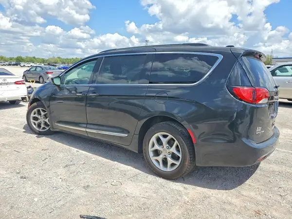 2C4RC1BG4HR803281 2017 CHRYSLER PACIFICA - Image 2