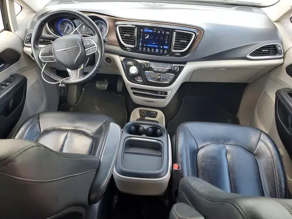 2C4RC1BG4HR803281 2017 CHRYSLER PACIFICA - Image 8