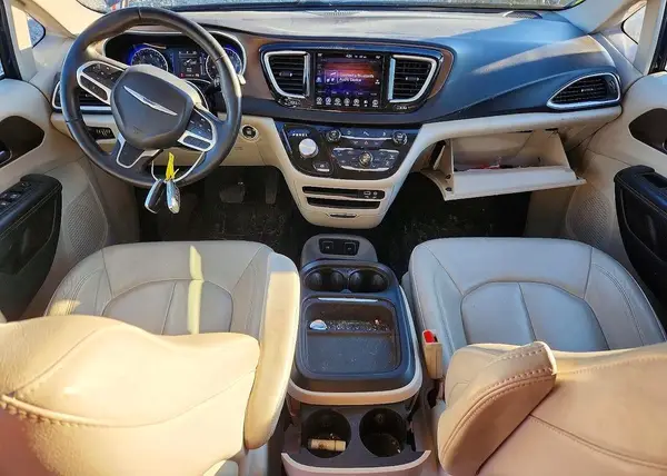 2C4RC1BG4HR803670 2017 CHRYSLER PACIFICA - Image 8