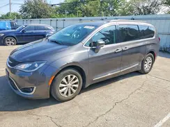 2C4RC1BG4HR810943 2017 CHRYSLER PACIFICA
