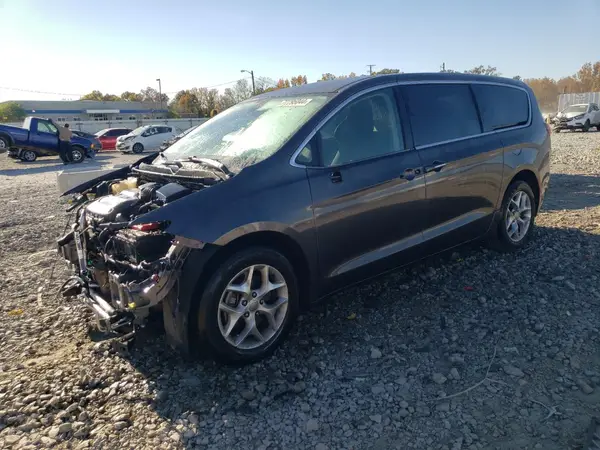 2C4RC1BG4HR811641 2017 CHRYSLER PACIFICA - Image 1