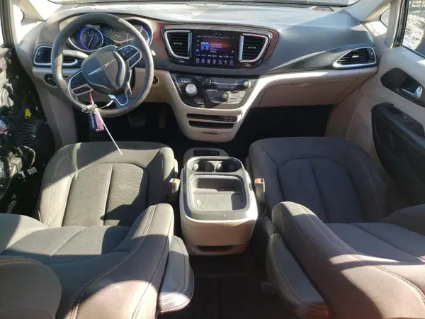 2C4RC1BG4HR811641 2017 CHRYSLER PACIFICA - Image 8