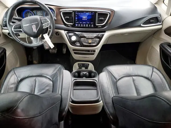 2C4RC1BG4HR821439 2017 CHRYSLER PACIFICA - Image 8
