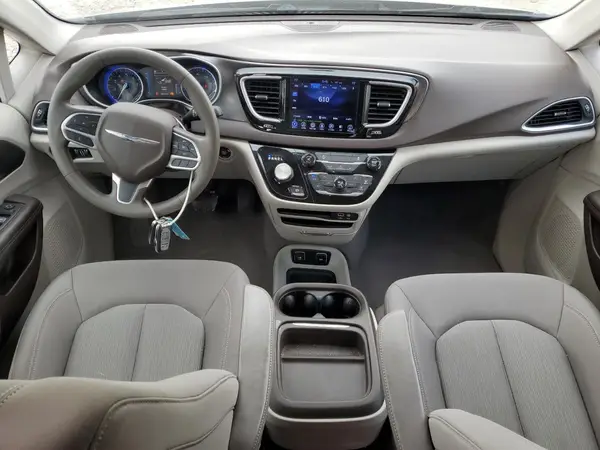 2C4RC1BG4HR821683 2017 CHRYSLER PACIFICA - Image 8