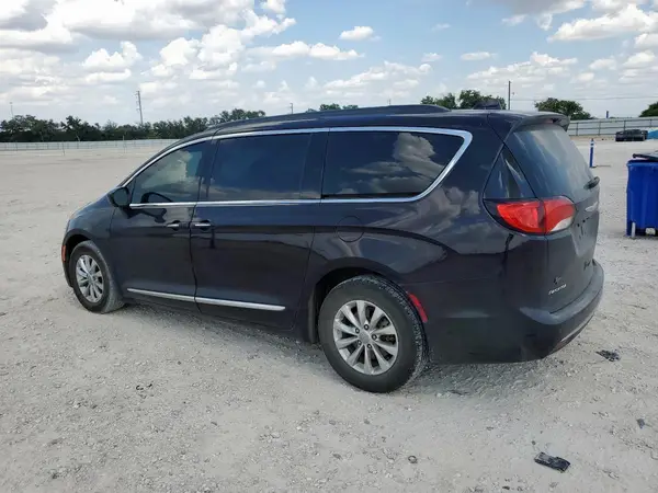 2C4RC1BG4HR846356 2017 CHRYSLER PACIFICA - Image 2