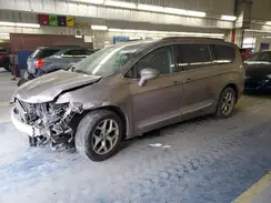 2C4RC1BG4HR850925 2017 CHRYSLER PACIFICA