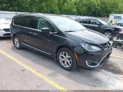 2C4RC1BG4JR100494 2018 CHRYSLER PACIFICA
