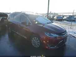 2C4RC1BG4JR111558 2018 CHRYSLER PACIFICA
