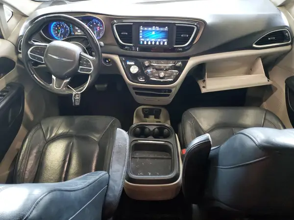 2C4RC1BG4JR112127 2018 CHRYSLER PACIFICA - Image 8