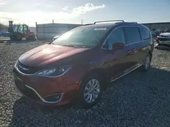 2C4RC1BG4JR113813 2018 CHRYSLER PACIFICA