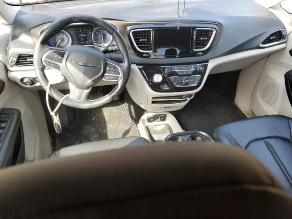 2C4RC1BG4JR139361 2018 CHRYSLER PACIFICA - Image 8