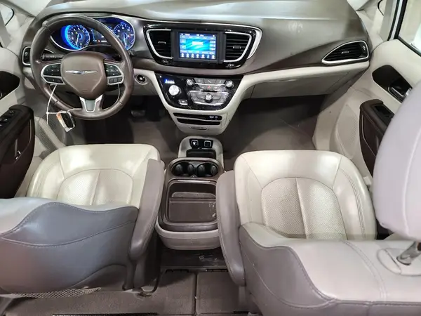 2C4RC1BG4JR142826 2018 CHRYSLER PACIFICA - Image 8