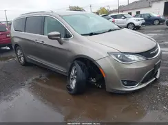 2C4RC1BG4JR148898 2018 CHRYSLER PACIFICA