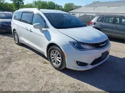2C4RC1BG4JR158170 2018 CHRYSLER PACIFICA