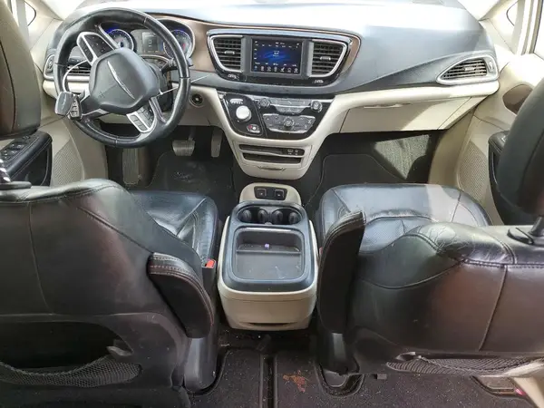 2C4RC1BG4JR163322 2018 CHRYSLER PACIFICA - Image 8