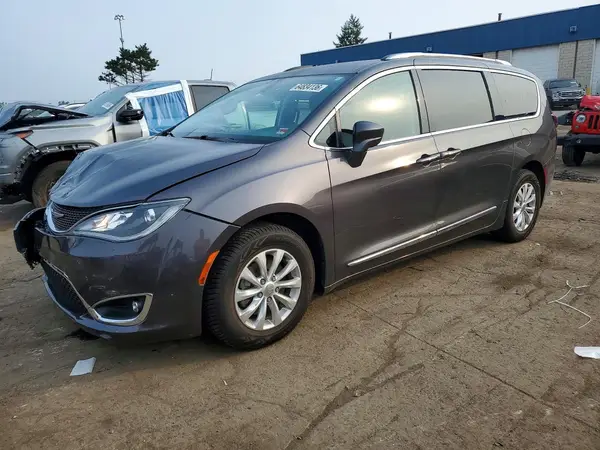2C4RC1BG4JR193548 2018 CHRYSLER PACIFICA - Image 1