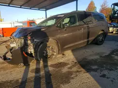 2C4RC1BG4JR198250 2018 CHRYSLER PACIFICA