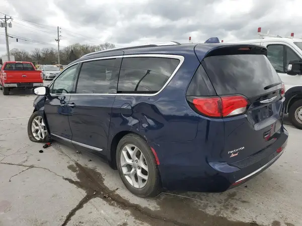 2C4RC1BG4JR204001 2018 CHRYSLER PACIFICA - Image 2