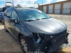 2C4RC1BG4JR204161 2018 CHRYSLER PACIFICA